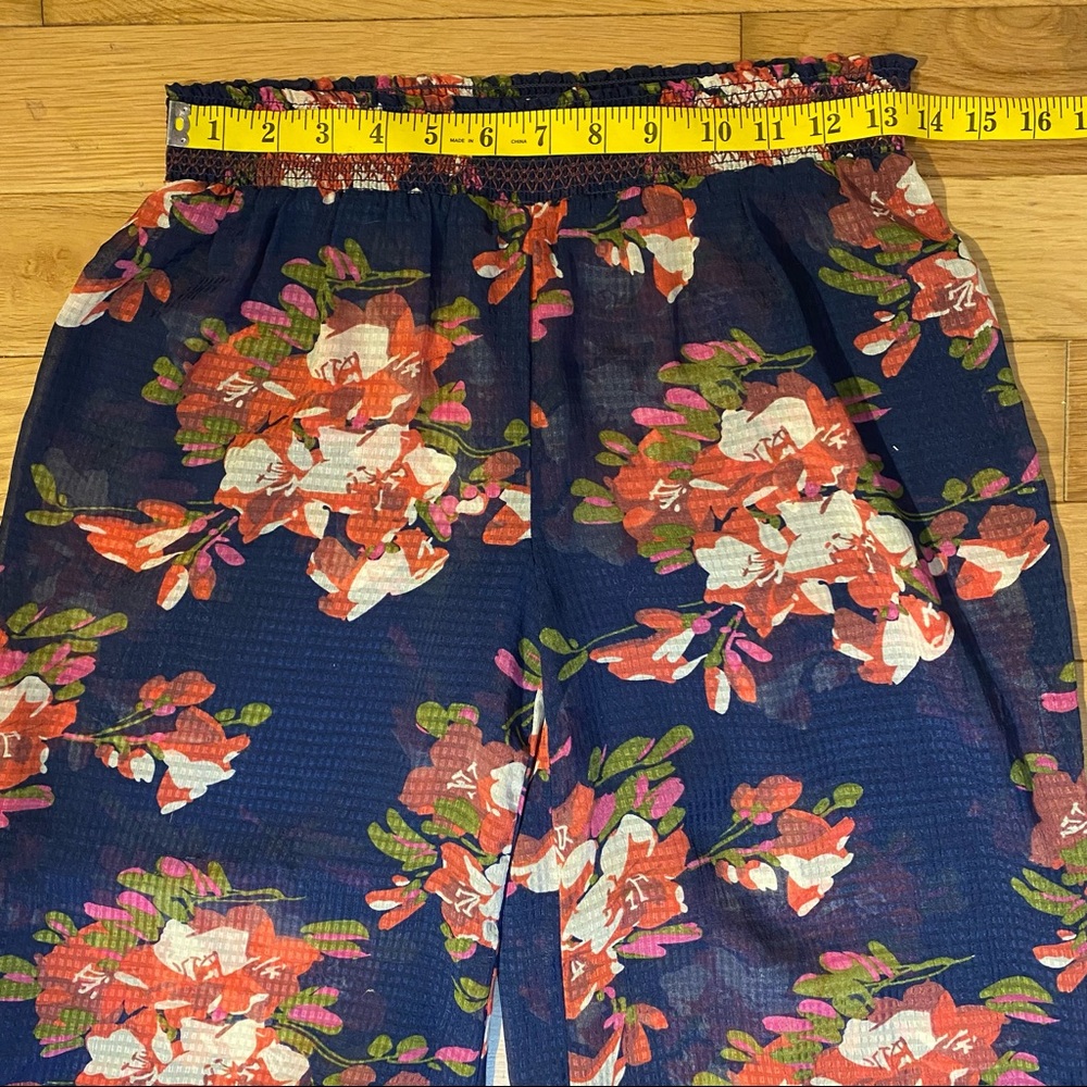 Anthro Elevenses Fire Lily Wide Legs Pants Sheer in blue with red florals size S - Picture 10 of 13